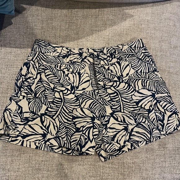 Patagonia All Wear Leaf Palm Shorts size 2 - Picture 4 of 5